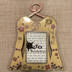 Metal Boho frame holds 3x2 picture